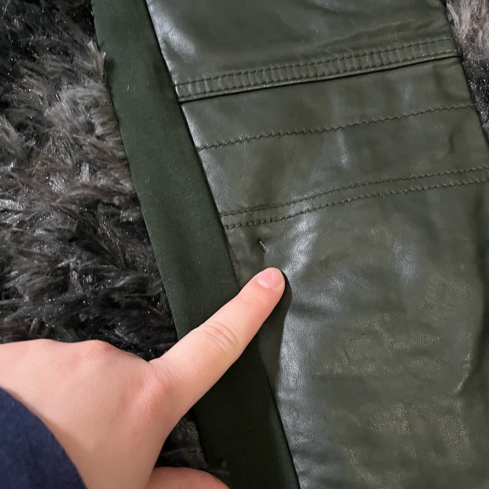Pilcro and the letter‎ press green pleather front pants woman’s 32 - Picture 6 of 13